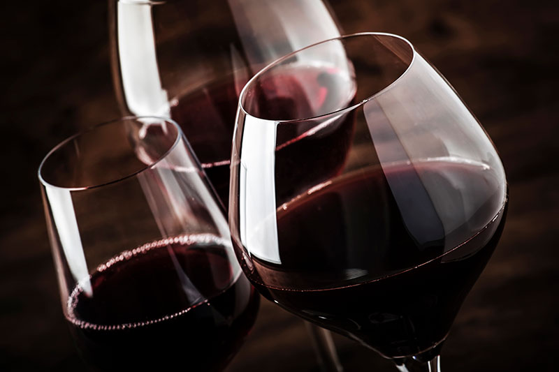 red-wine-glasses-image